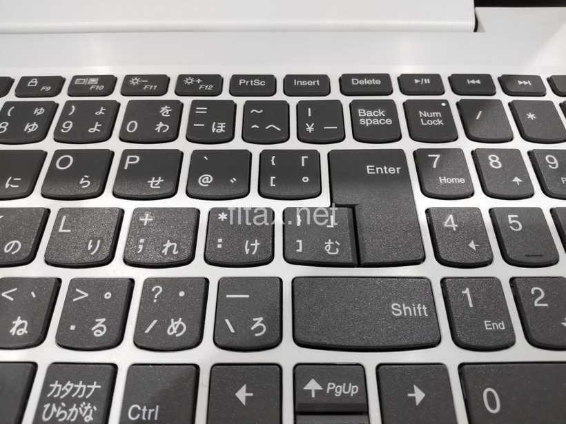 Lenovo IdeaPadのキーボード